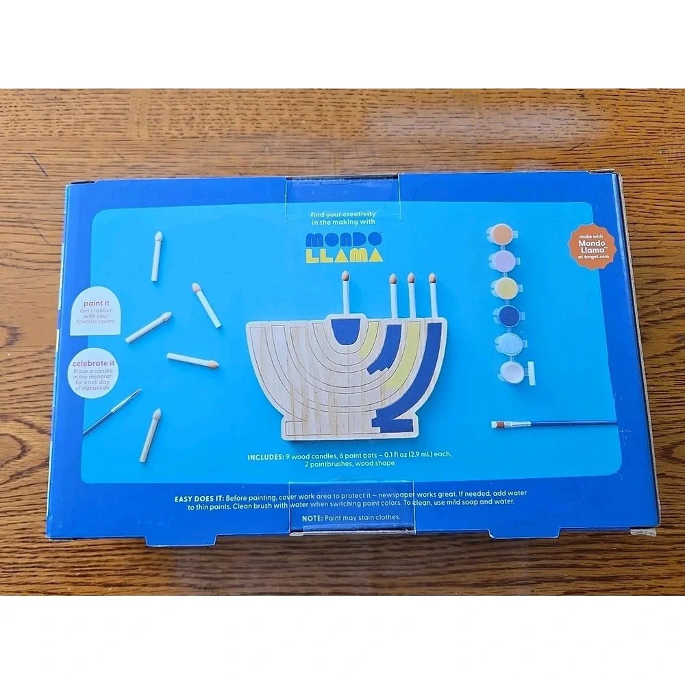 Mondo Llama Paint-Your-Own Menorah Kit - Paint and Brushes Included‎ - Ages 3+